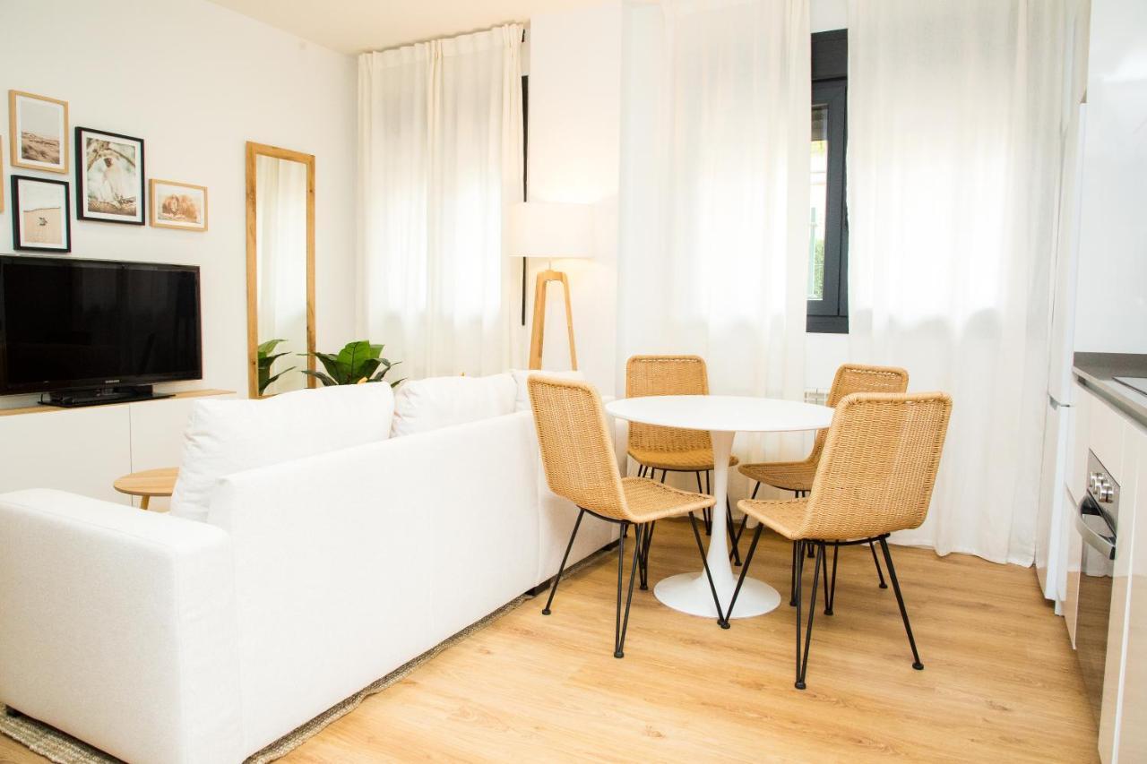 וייאדוליד Luminoso Apartamento Nuez - Zonas Verdes, Wifi, Aparcamiento Gratuito מראה חיצוני תמונה